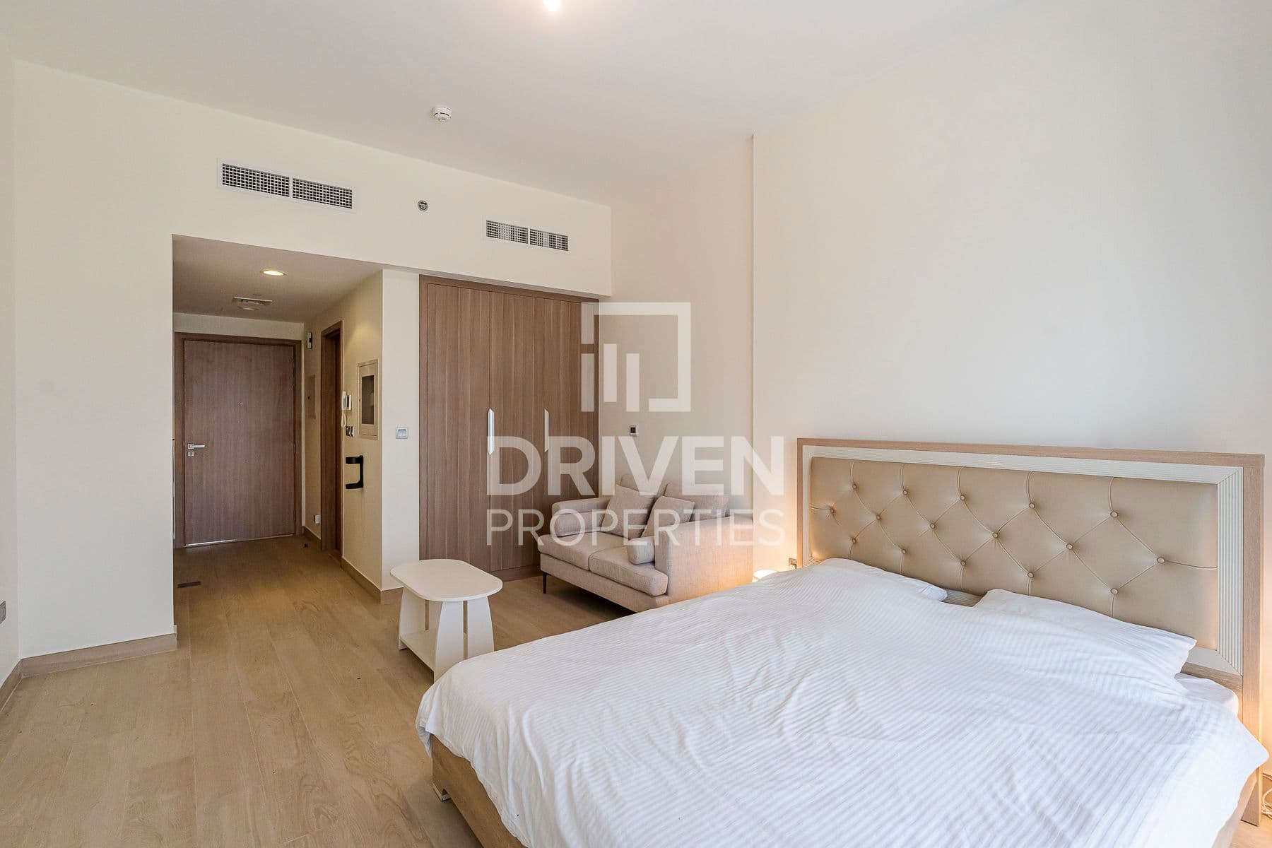 Azizi Riviera 5