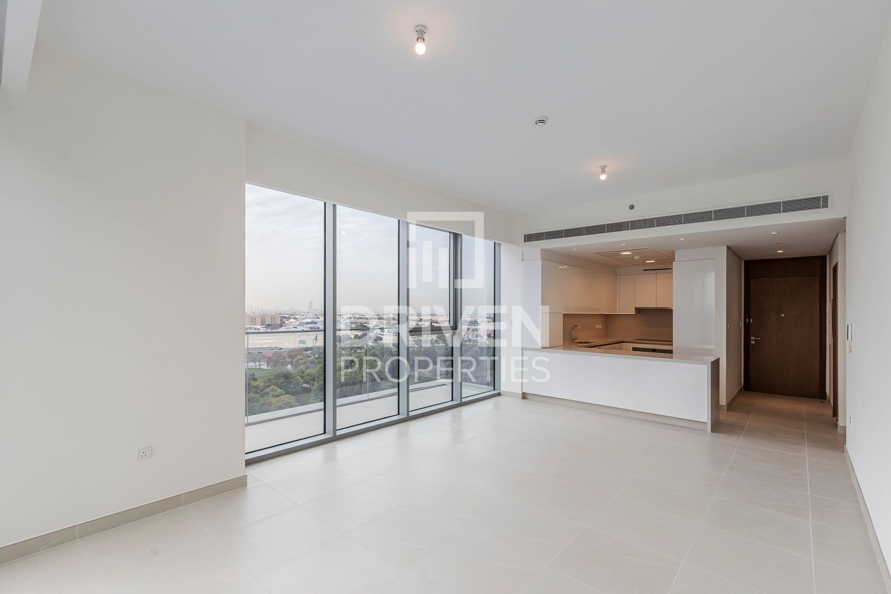 Canal Front Residence 7