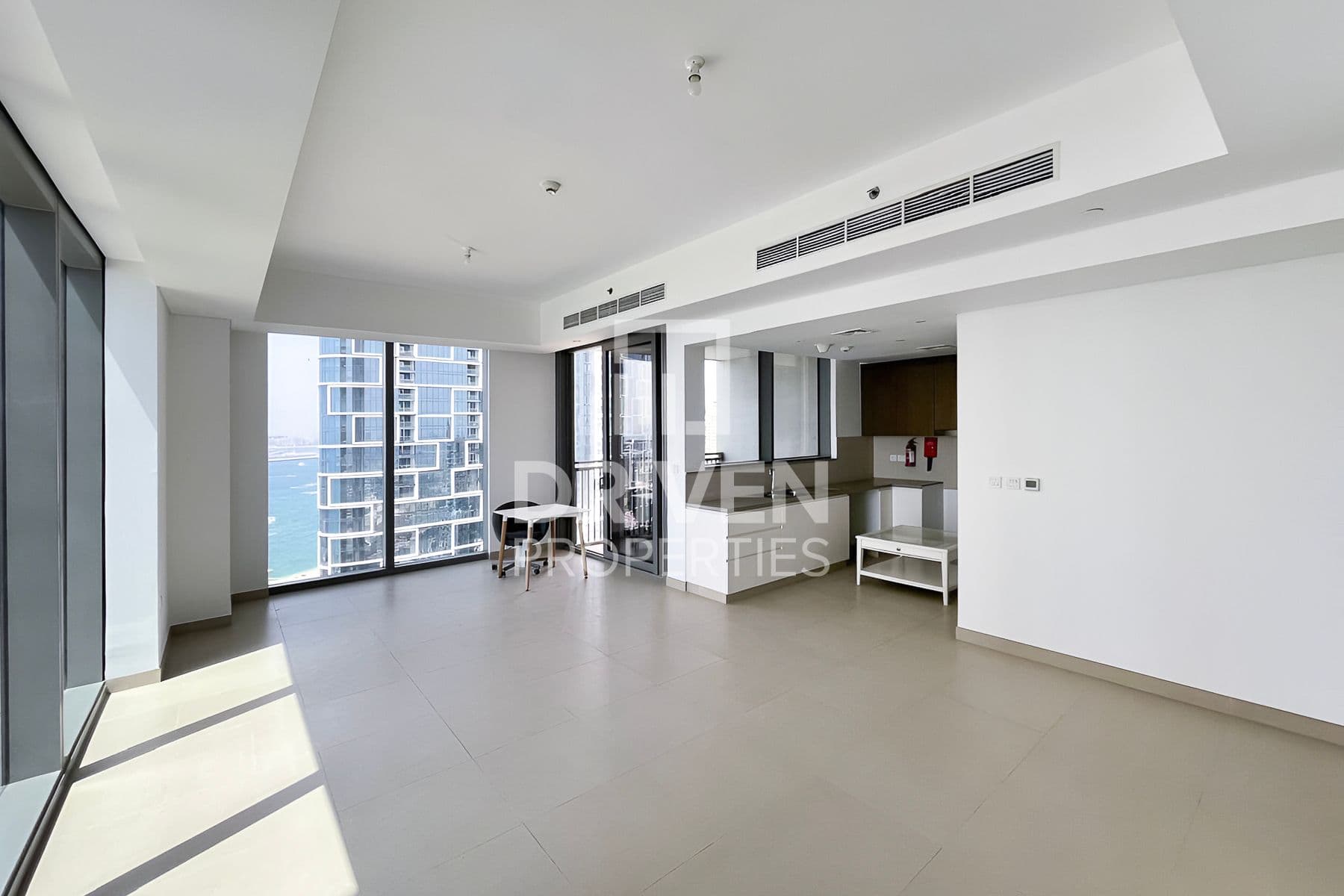 5242 Tower 2