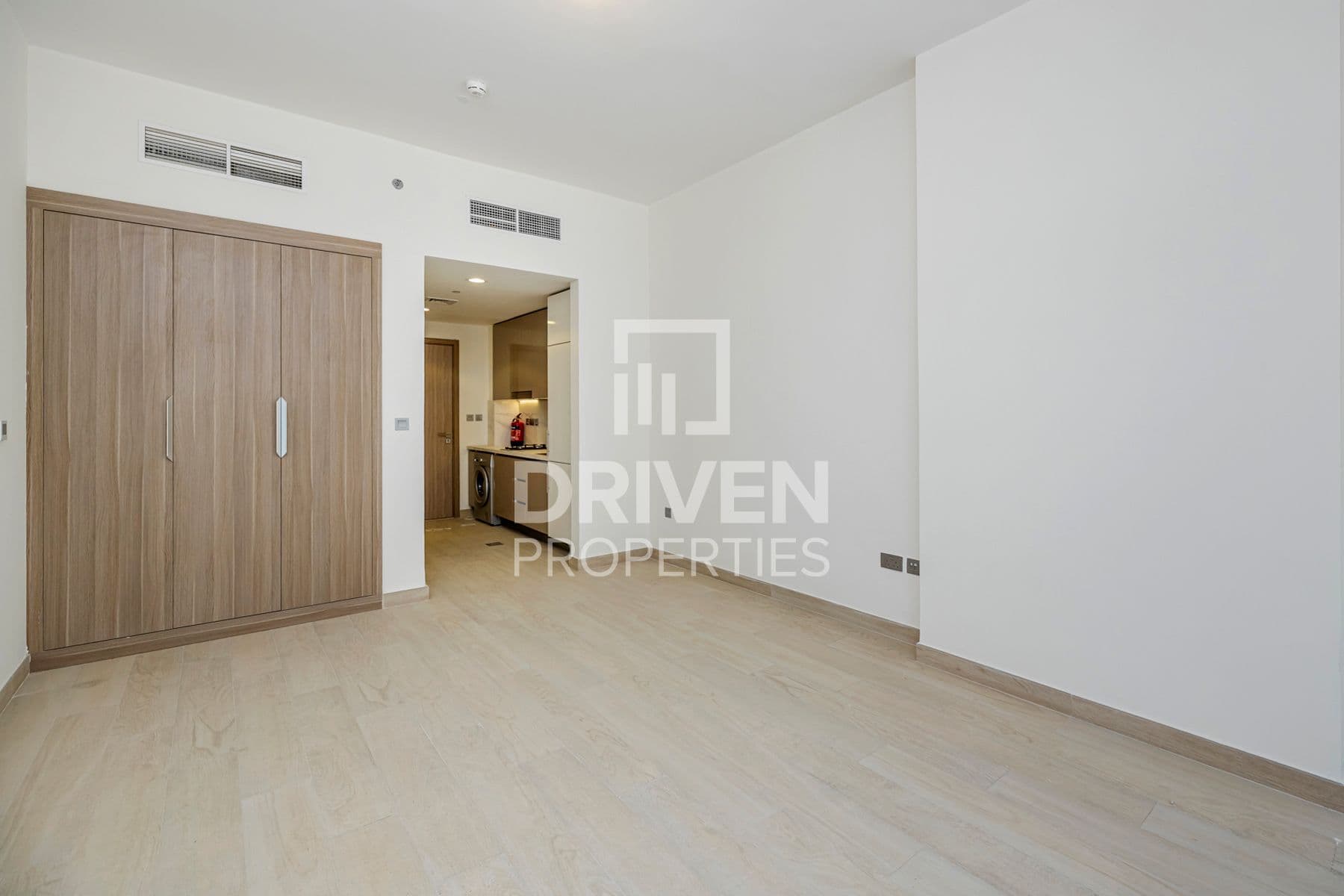 AZIZI Riviera 17
