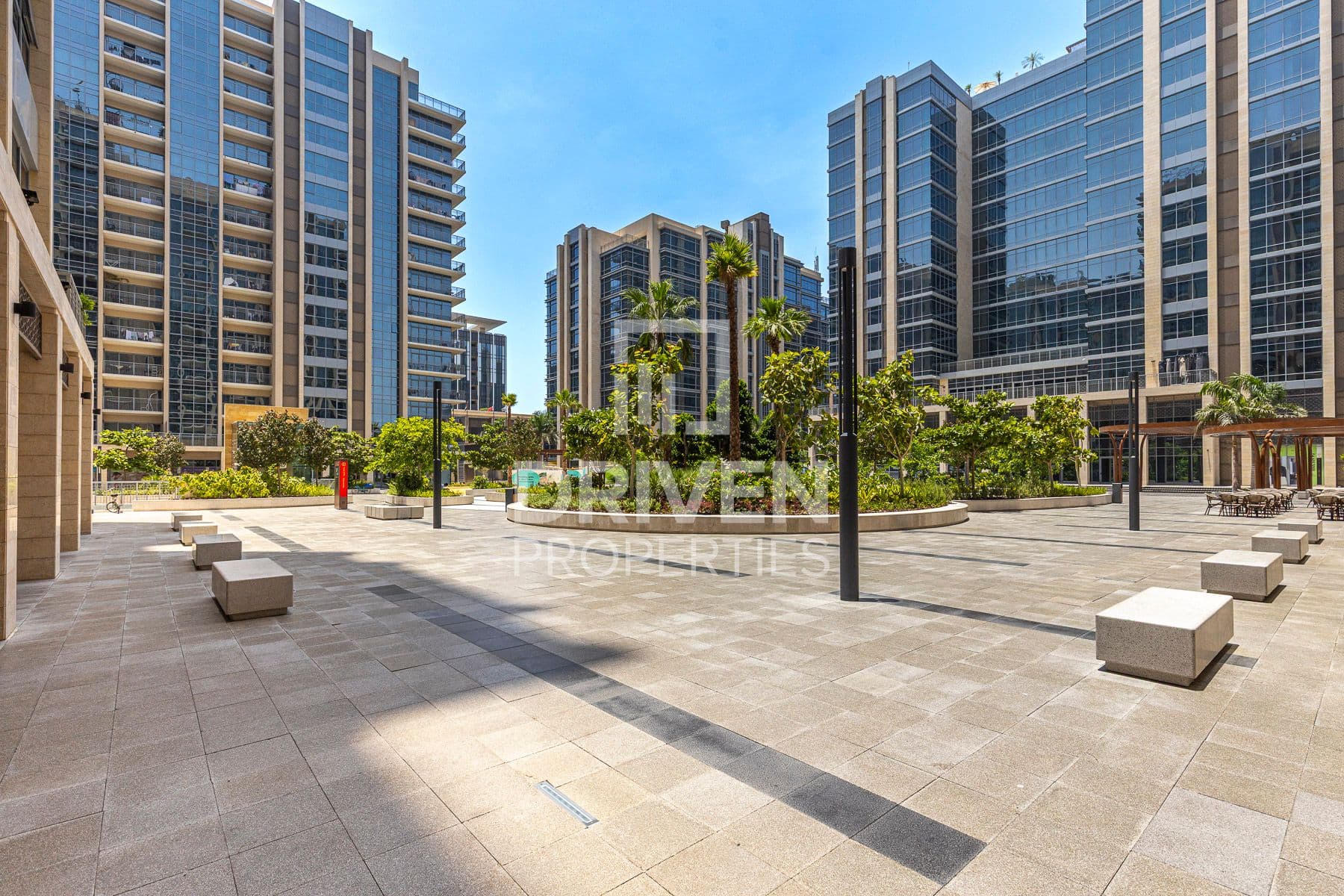 Sherina Plaza 1