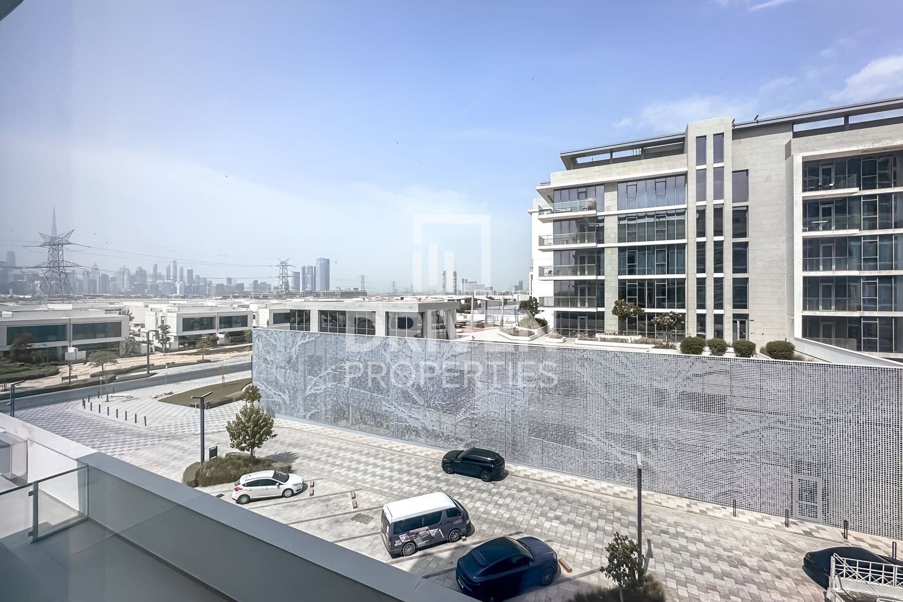 Residences 8
