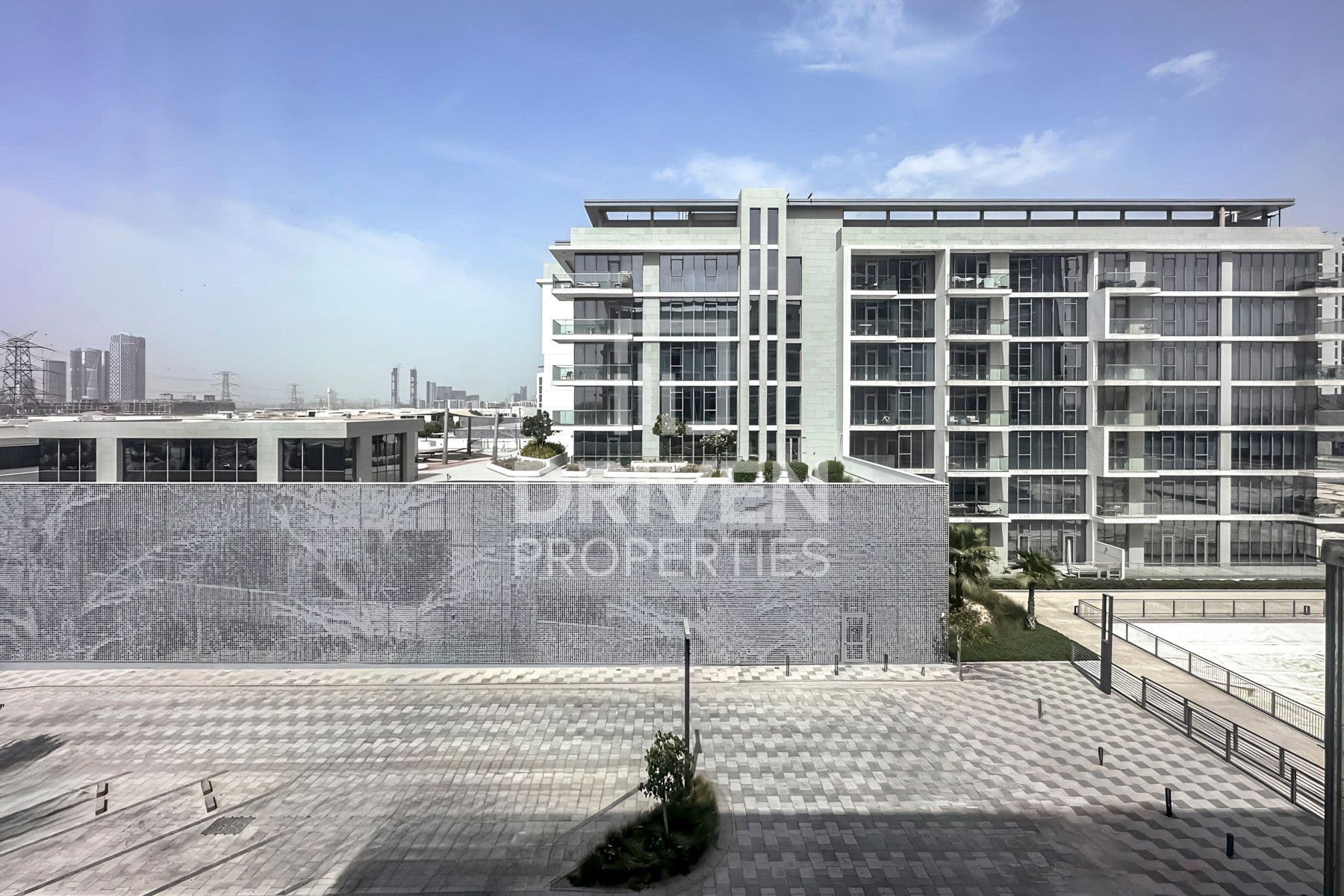 Residences 8