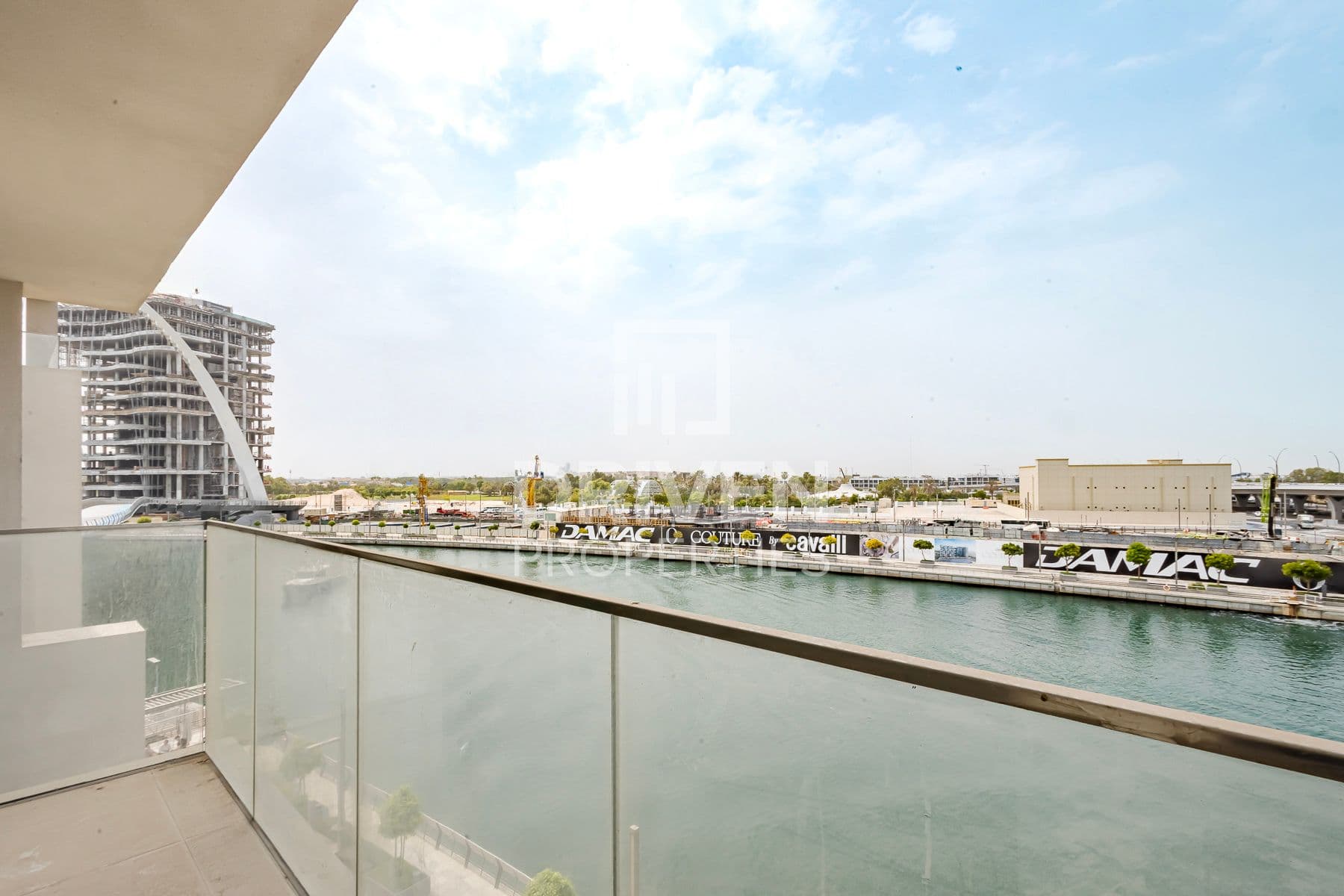 Canal Front Residence 3