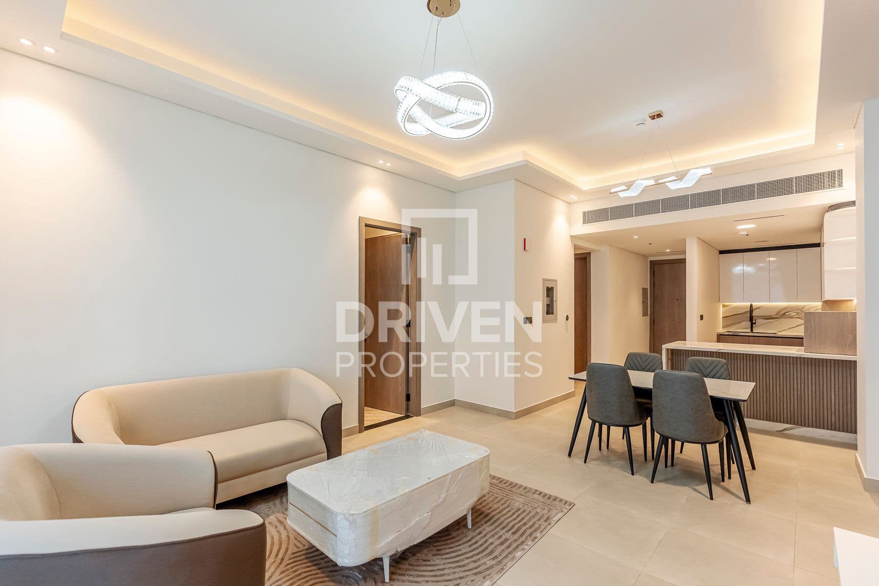 555 Park Views