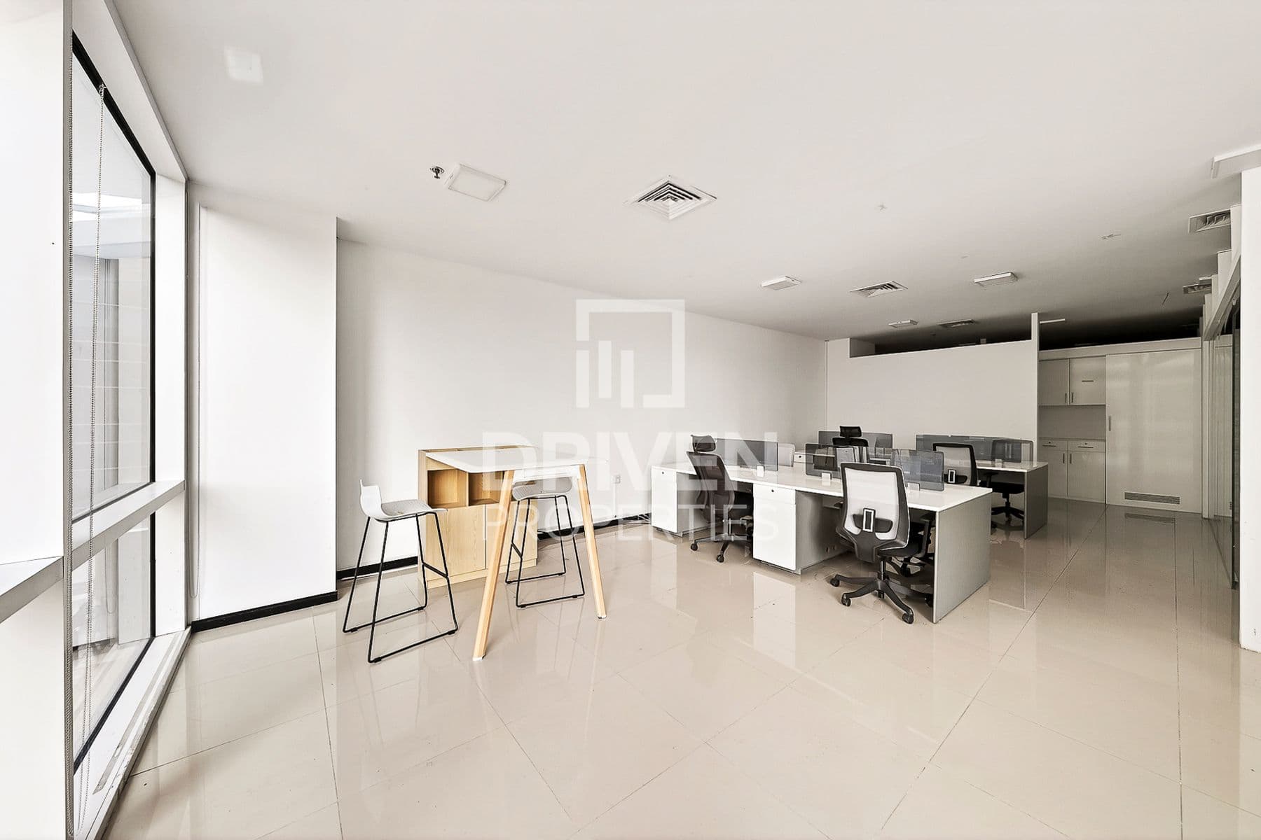 Bay Square Building 7