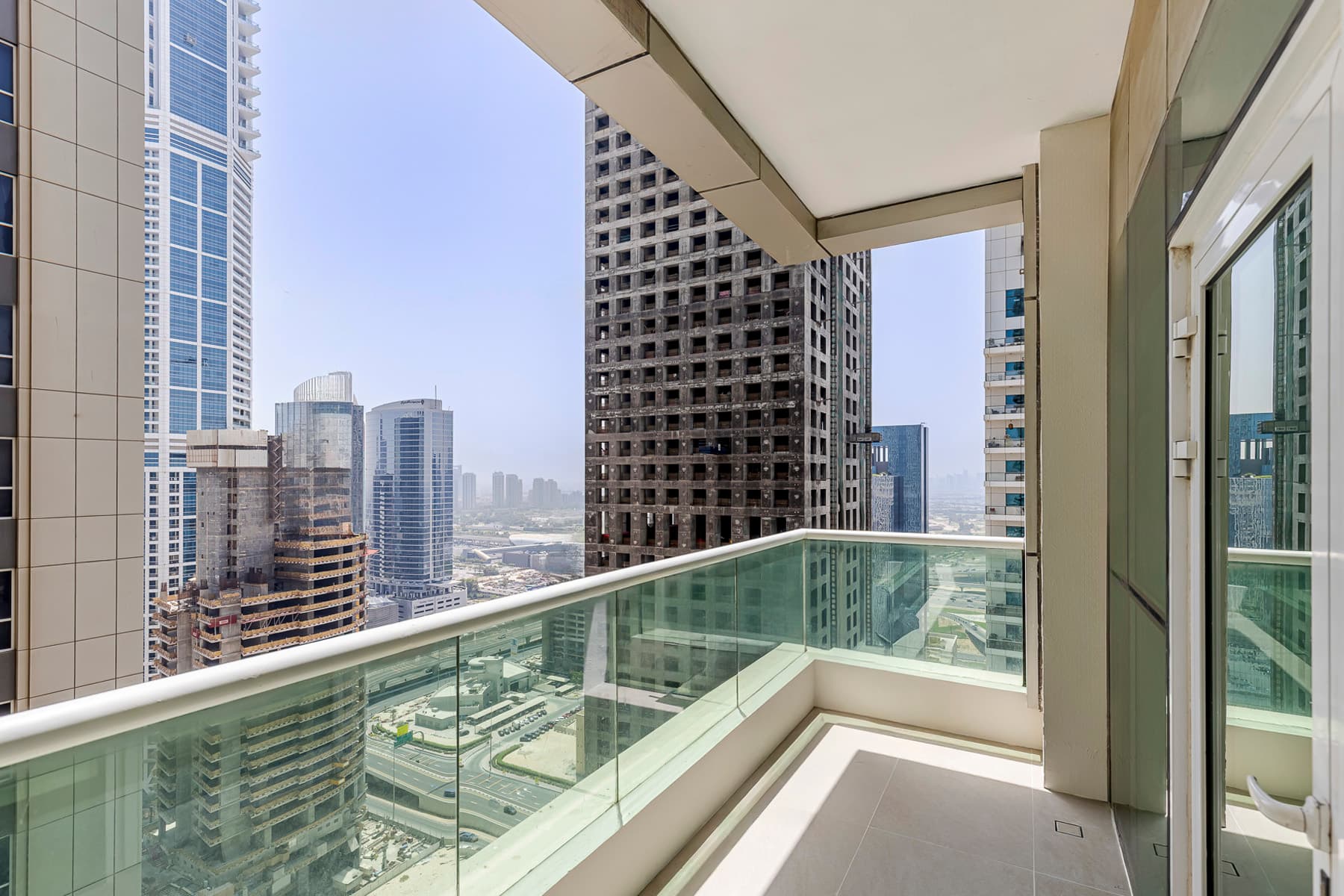 Marina Pinnacle Tower