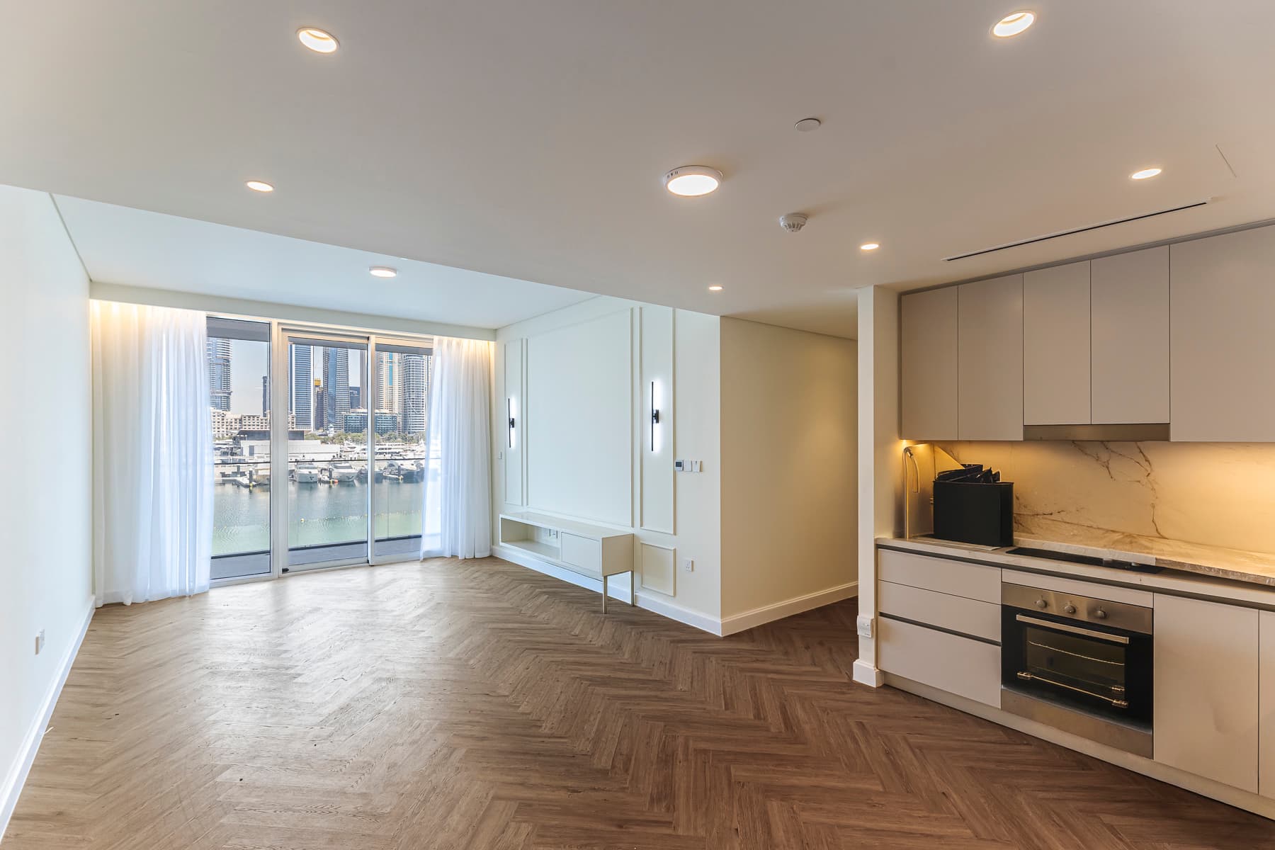 Beach Mansion Tower 1