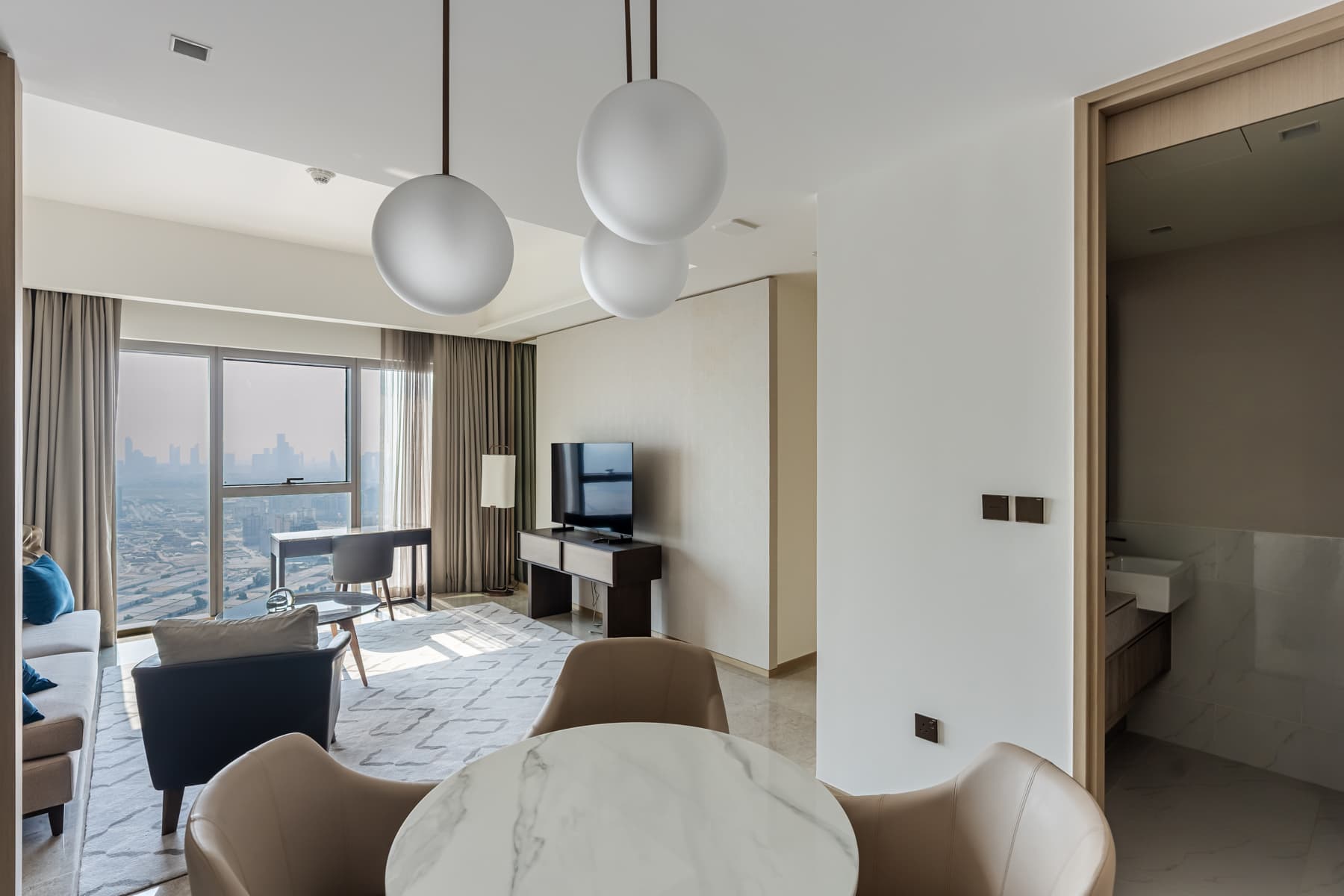 Address Harbour Point Tower 2
