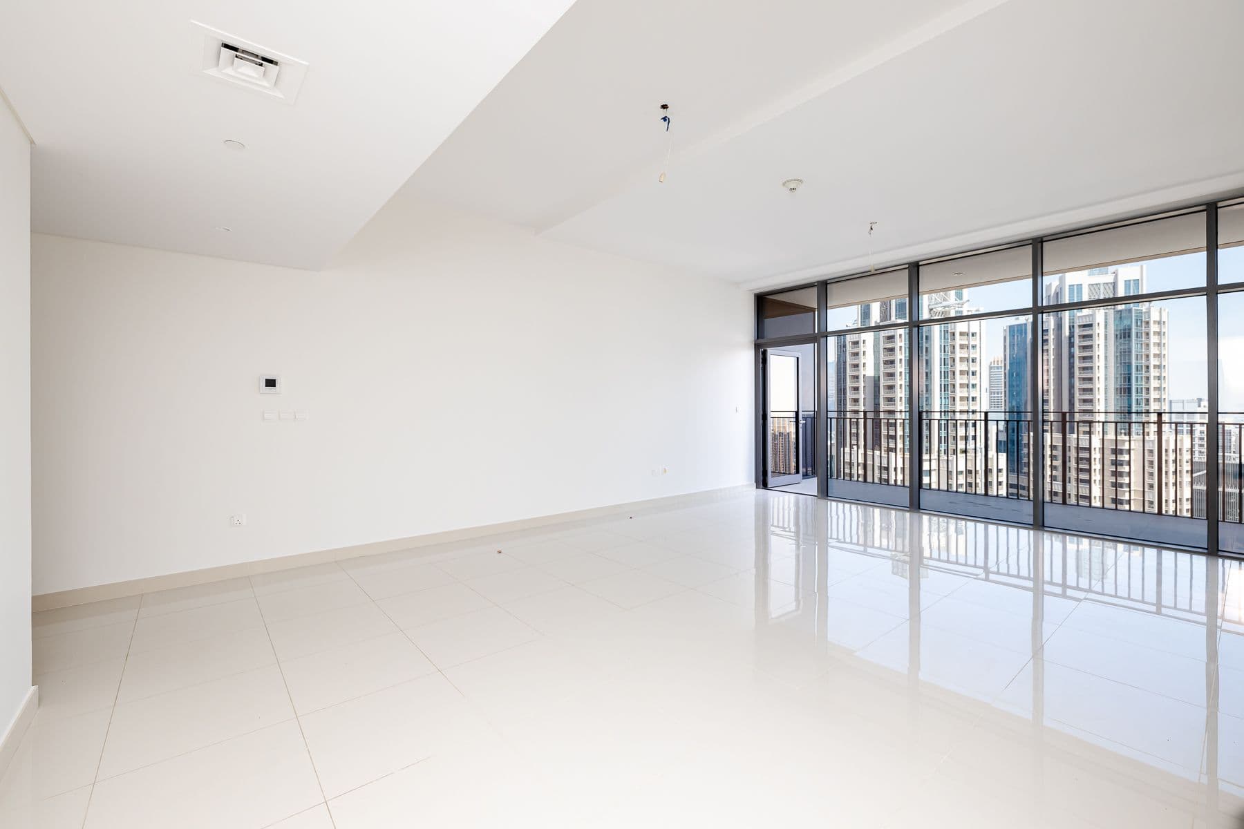 BLVD Crescent